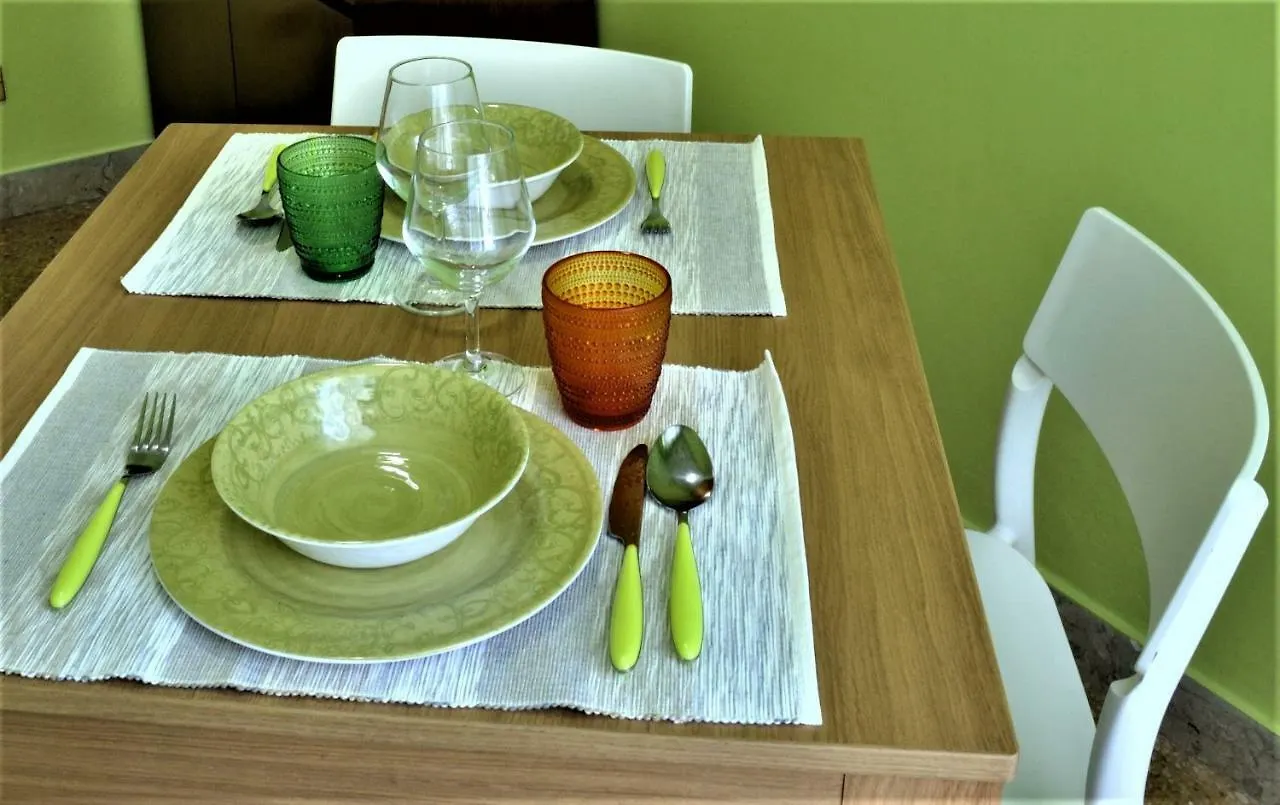 Elera Holiday Apartment Palermo